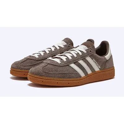 adidas handball spezial earth strata brown|Adidas earth strata off white.